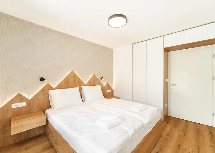 Family Soca Splash דירה בובק